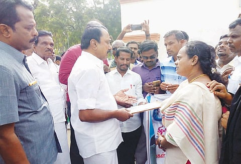 தலைமை ஆசிரியர் பணியிடங்கள் வெளிப்படையாக நிரப்பப்படுகிறது அமைச்சர் கே.ஏ.செங்கோட்டையன் பேட்டி