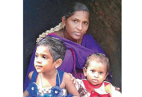 நாகர்கோவிலில் பயங்கரம் 2 குழந்தைகளை கொன்று பெண் தற்கொலை