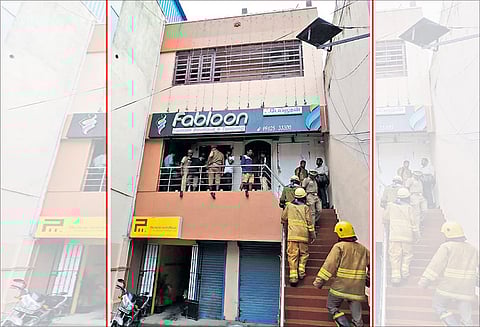 வடபழனியில் துணிக்கடையில் தீ விபத்து