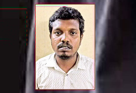 எதிர்கோஷ்டியினரை கொலை செய்ய ஆயுதங்களுடன் வந்த பிரபல ரவுடி கைது