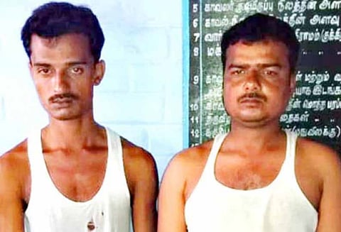 வீட்டின் பூட்டை உடைத்து திருட முயற்சி பீகாரை சேர்ந்த 2 வாலிபர்கள் கைது