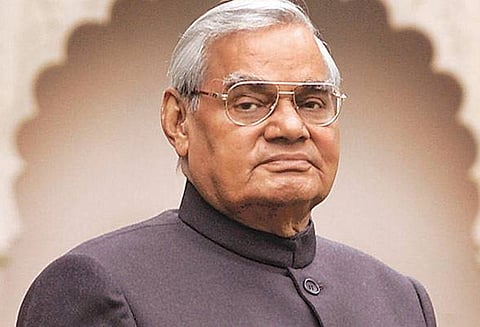 முன்னாள் பிரதமர் வாஜ்பாய் மரணம் டெல்லியில் இன்று மாலை உடல் தகனம்