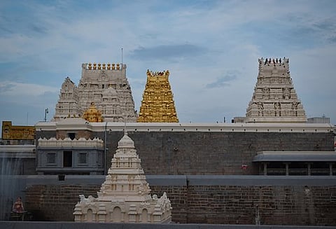 காஞ்சீபுரம் காமாட்சியம்மன் கோவில் உண்டியல் வசூல் ரூ.55¾ லட்சம்