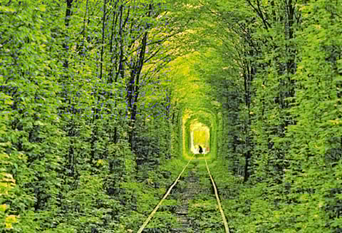 காதல் சுரங்கம்