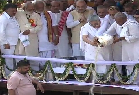 வாஜ்பாய் அஸ்தி கங்கையில் கரைக்கப்பட்டது