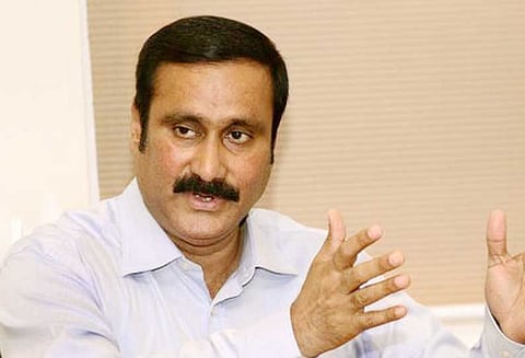 கொள்ளிடம் ஆற்றில் 10 கிலோ மீட்டருக்கு ஒரு தடுப்பணை கட்ட வேண்டும் அன்புமணி ராமதாஸ் பேட்டி