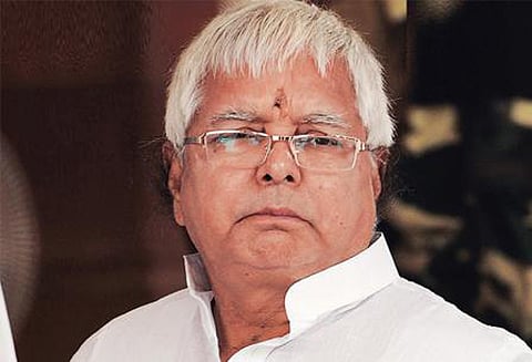 ரெயில்வே ஓட்டல் முறைகேடு: லாலு பிரசாத் மற்றும் ராப்ரிக்கு எதிராக குற்றப்பத்திரிகை