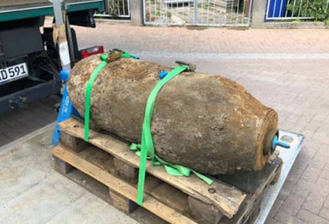 2-ம் உலக போரில் வீசப்பட்ட வெடி குண்டு கண்டுபிடிப்பு 18,500 பேர் வெளியேற்றம்