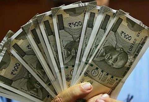 ரூ. 50 கோடிக்கு மேல் கடன்பெற்று செலுத்தாதவர்கள் பெயரையும் வெளியிடுங்கள் மத்திய அரசுக்கு விளாசல்