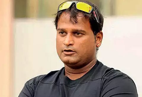 பவாரின் ஒப்பந்தம் நீட்டிப்பு இல்லை: இந்திய பெண்கள் கிரிக்கெட் அணியின் புதிய பயிற்சியாளர் யார்?