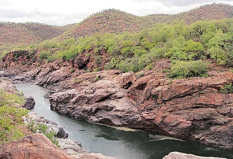 மேகதாது அணை பிரச்சினைக்கு மத்தியில் காவிரி மேலாண்மை ஆணையம் இன்று கூடுகிறது