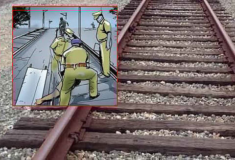 ஓட்டப்பயிற்சிக்கு சென்ற மாணவன் ரெயில் மோதி பலி தம்பி உள்பட 2 சிறுவர்கள் படுகாயம்