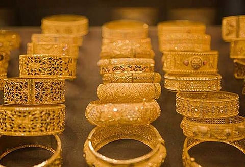 தங்கம் விலை பவுனுக்கு ரூ.184 உயர்வு வெள்ளி கிலோவுக்கு ரூ.500 அதிகரித்தது