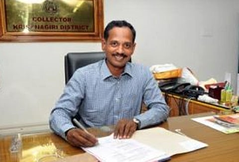 மாவட்டத்தில், இந்த மாத இறுதி வரை கால்நடை சந்தைகளுக்கு தடை - கலெக்டர் பிரபாகர் உத்தரவு