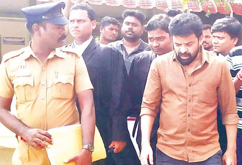 ஸ்டெர்லைட் ஆலைக்கு எதிராக தமிழக சட்டமன்றத்தில் சிறப்பு சட்டம் இயற்ற வேண்டும் இயக்குனர் அமீர் பேட்டி