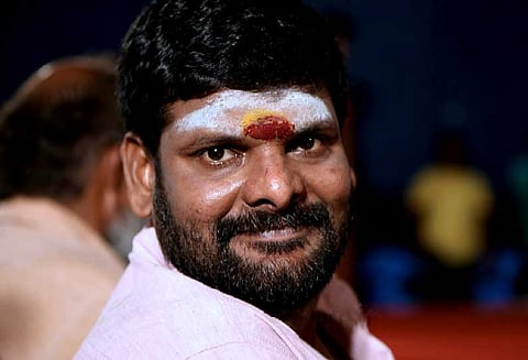 அ.தி.மு.க.வில் இணைந்தார் நகைச்சுவை நடிகர் கஞ்சா கருப்பு