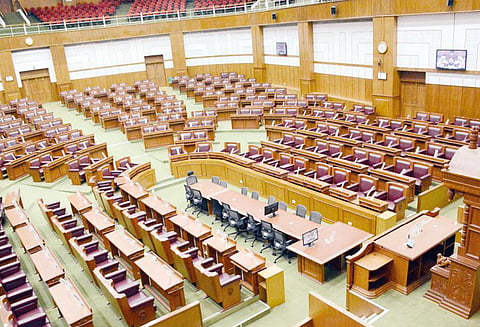 பெலகாவியில் குளிர்கால கூட்டத்தொடருக்காக கர்நாடக சட்டசபை நாளை கூடுகிறது பிரச்சினைகளை எழுப்ப பா.ஜனதா தயாராகிறது