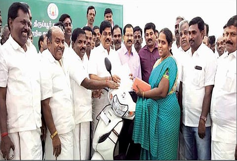 தமிழகத்தில் ஏழை மக்களுக்கு 5 லட்சம் வீடுகள் கட்டுவதற்கு திட்டம் - அமைச்சர் உடுமலை கே.ராதாகிருஷ்ணன் தகவல்