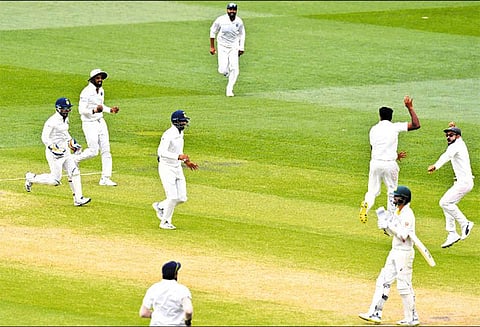 ஆஸ்திரேலிய மண்ணில் முதலாவது டெஸ்ட் போட்டியில் வென்று இந்திய அணி வரலாறு படைத்தது