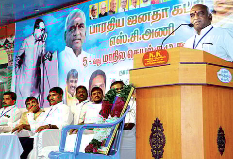 வேலைவாய்ப்பு, பொருளாதாரம் முக்கியம் ஸ்டெர்லைட் விவகாரத்தில் முழு ஆய்வு செய்து நடவடிக்கை எடுக்க வேண்டும் பொன்.ராதாகிருஷ்ணன் பேட்டி