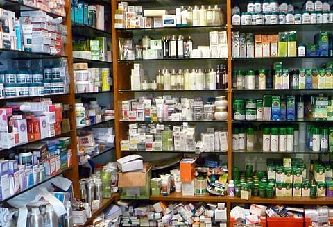 ஆன்லைன் மருந்து விற்பனைக்கான தடையை நீக்க முடியாது: சென்னை உயர் நீதிமன்றம்