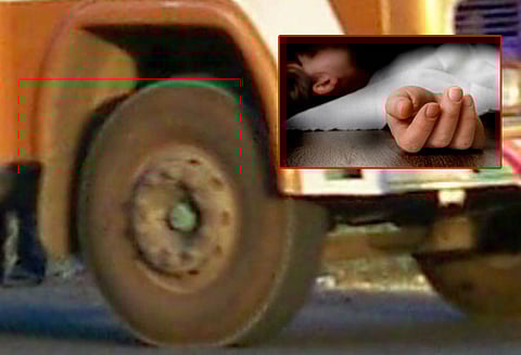 பெங்களூரு அருகே நடைபாதையில் தூங்கிய போது பரிதாபம் கன்டெய்னர் லாரி ஏறி இறங்கியதில் சிறுவன் நசுங்கி சாவு 14 பேர் காயம் - டிரைவருக்கு வலைவீச்சு