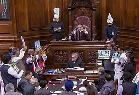 எதிர்க்கட்சிகள் கடும் அமளி: மாநிலங்களவை 7-வது நாளாக முடக்கம்