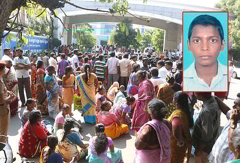 சாக்லெட் சாப்பிட்ட பிளஸ்-1 மாணவன் மர்ம சாவு உடலை வாங்க மறுத்து உறவினர்கள் போராட்டம்