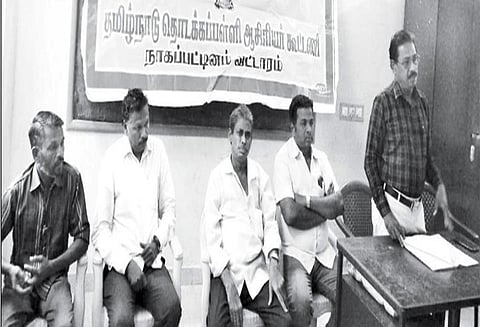 கஜா புயலால் சேதமடைந்த பள்ளி கட்டிடங்களை விரைவில் சீரமைக்க வேண்டும் - தொடக்கப்பள்ளி ஆசிரியர் கூட்டணி வலியுறுத்தல்