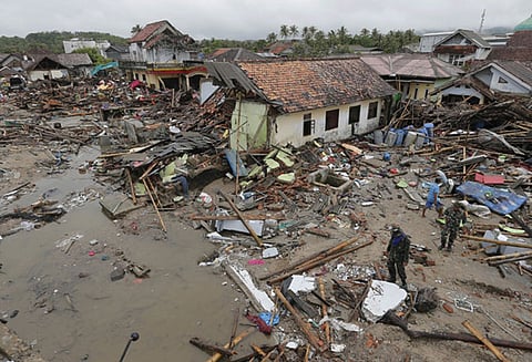 இந்தோனேசியாவில் சுனாமி பாதிப்பு; பலி எண்ணிக்கை 429 ஆக உயர்வு