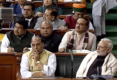 தேர்தலை மனதில் கொண்டு தயாரிக்கப்பட்ட தேர்தல் பட்ஜெட் சிவசேனா விமர்சனம்