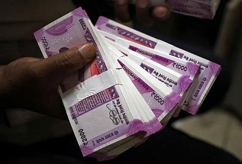 கள்ள ரூபாய் நோட்டுகளை புழக்கத்தில் விட முயன்ற 6 பேர் கைது