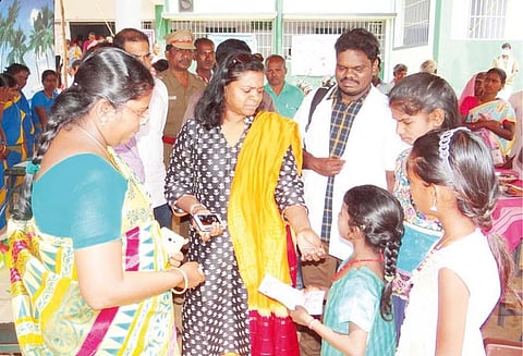 சாத்தம்பாடியில் மருத்துவ முகாம்; அரியலூர் கலெக்டர் ஆய்வு