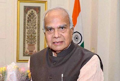 எம்.எல்.ஏ.க்களுக்கான ஊதிய உயர்வு மசோதாவுக்கு கவர்னர் பன்வாரிலால் புரோஹித் ஒப்புதல்