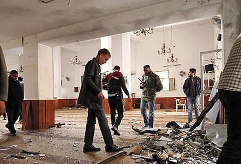 லிபியா மசூதியில் இரட்டை குண்டு வெடிப்பு ஒருவர் பலி; 129 பேர் படுகாயம்