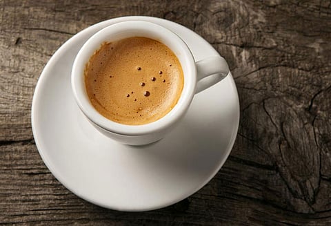 குழந்தைகளுக்கு டீ, காபி எப்போது கொடுக்கலாம்?