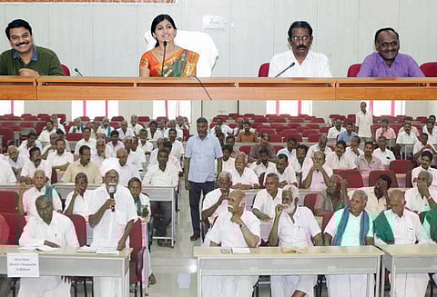 மரவள்ளி கிழங்குக்கு குறைந்தபட்ச விலை நிர்ணயம் செய்ய வேண்டும்