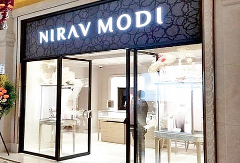 பிஎன்பி மோசடி: இந்தியா லுக்-அவுட் நோட்டீஸ்; நிரவ் மோடி மெக்கா, கோலாலம்பூரில் புதிய கிளை திறப்பு!