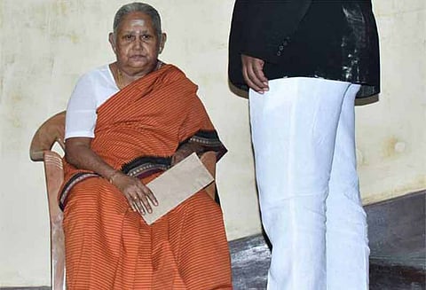 ஜெயலலிதா மரணம் : விசாரணை ஆணையத்தில் ஜெயலலிதா சமையல்காரர் ராஜம்மாள் ஆஜர்