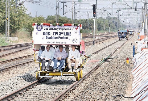 3-வது அகல ரெயில் பாதையை பாதுகாப்பு ஆணையர் ஆய்வு