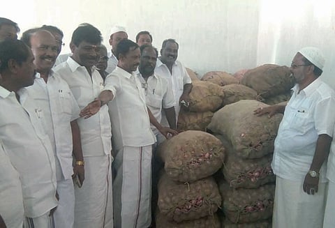 ஆரணியில் காய்கறி மார்க்கெட்