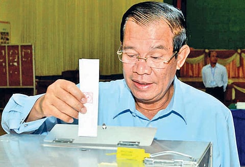 கம்போடியா நாட்டில் செனட் சபை தேர்தலில் விறுவிறுப்பான ஓட்டுப்பதிவு