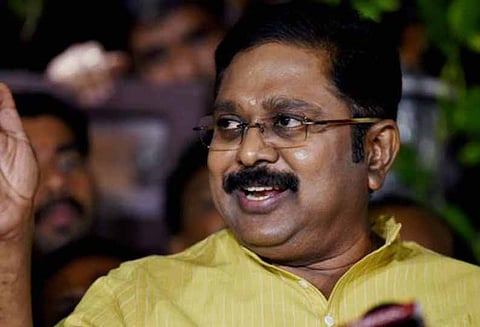 அரசியலுக்காக ஜெயலலிதா சிலையை அவசர அவசரமாக திறந்து வைத்து உள்ளனர்- டிடிவி தினகரன்