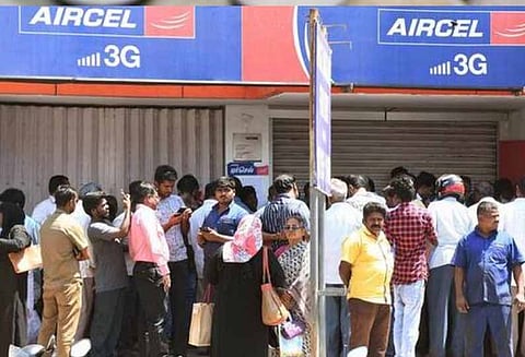 ரூ.15 ஆயிரம் கோடி கடன் ஏர்செல் நிறுவனத்தை திவால் என அறிவிக்க மனு