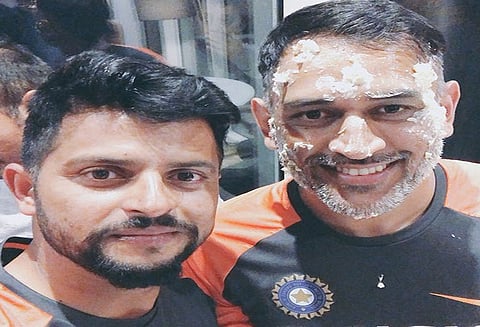 தோனிக்கு இன்று பிறந்த நாள்: சமூக வலைதளங்களில் ரசிகர்கள் வாழ்த்து மழை