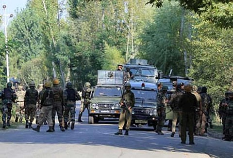சோபியான் என்கவுண்டரில் இரண்டு ஜெய்ஷ்-இ-முகமது பயங்கரவாதிகள் சுட்டுக்கொலை