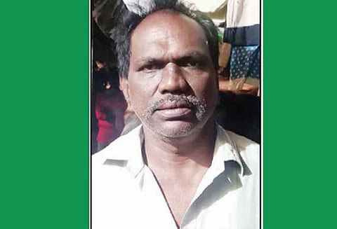 மாணவியிடம் சில்மிஷத்தில் ஈடுபட்ட தொழிலாளி கைது