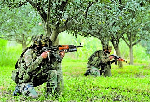 ஒவ்வொரு வருடமும் 200 வீரர்கள் காயங்களால் உடல் ஊனம் அடைகின்றனர்; ராணுவ மருத்துவர் தகவல்