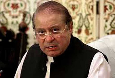 பாக். பொறுப்புடைமை கோர்ட்டில் நவாஸ் ஷெரீப்பை தண்டித்த நீதிபதி விலகல்: எஞ்சிய 2 வழக்குகளை விசாரிக்க மறுப்பு