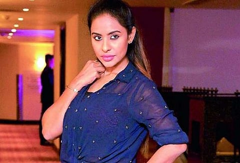 பாடலுக்காக சிலர் வெளிநாட்டு படப்பிடிப்புகளுக்கு செல்வதே, நடிகைகளை அனுபவிக்கத்தான்- நடிகை ஸ்ரீ ரெட்டி